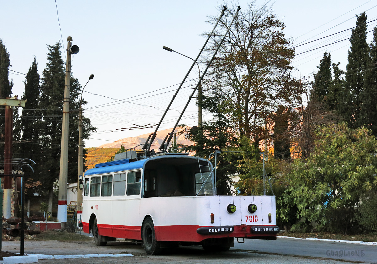 Крымский троллейбус, Škoda 9Tr12 № 7010