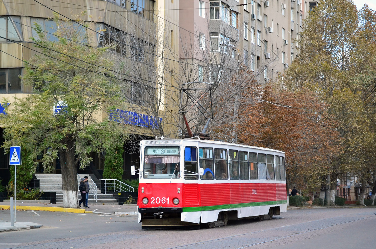 Николаев, 71-605 (КТМ-5М3) № 2061