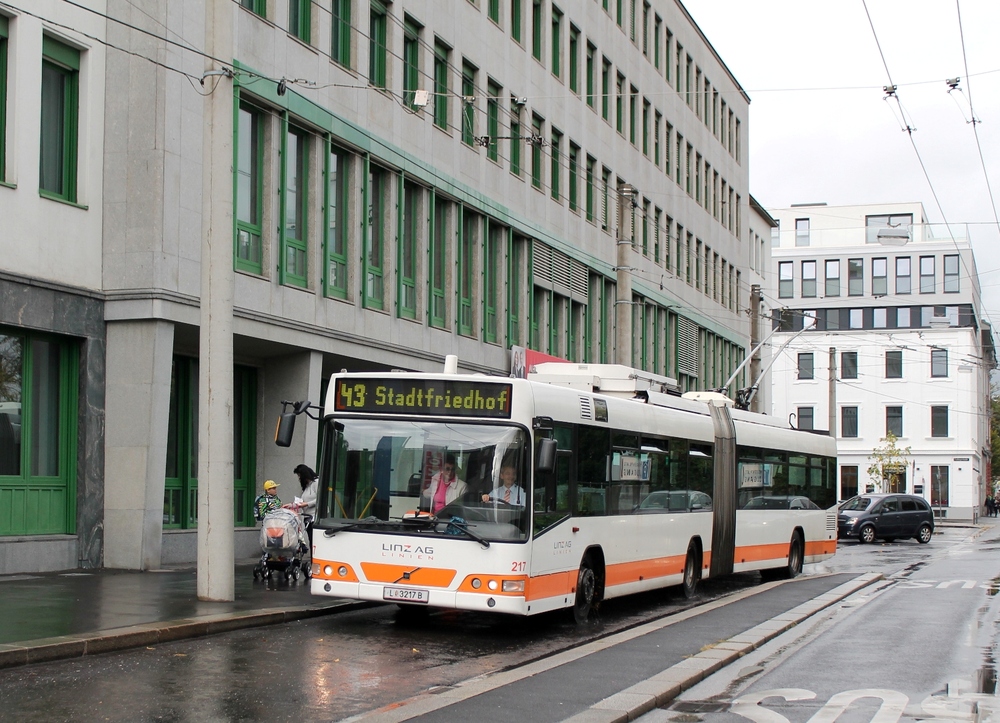 Линц, Volvo V 7000 AT № 217