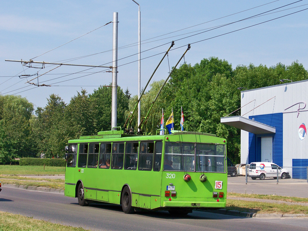 Каунас, Škoda 14Tr89/6 № 320
