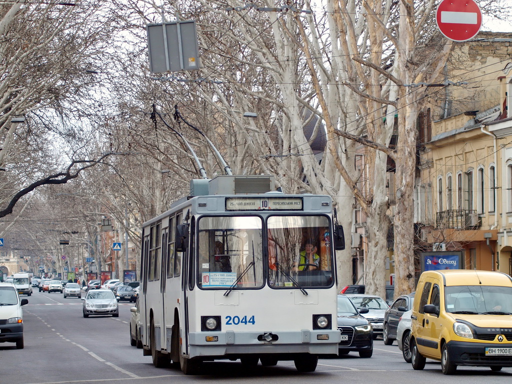 Одесса, ЮМЗ Т2 мод. 7 № 2044