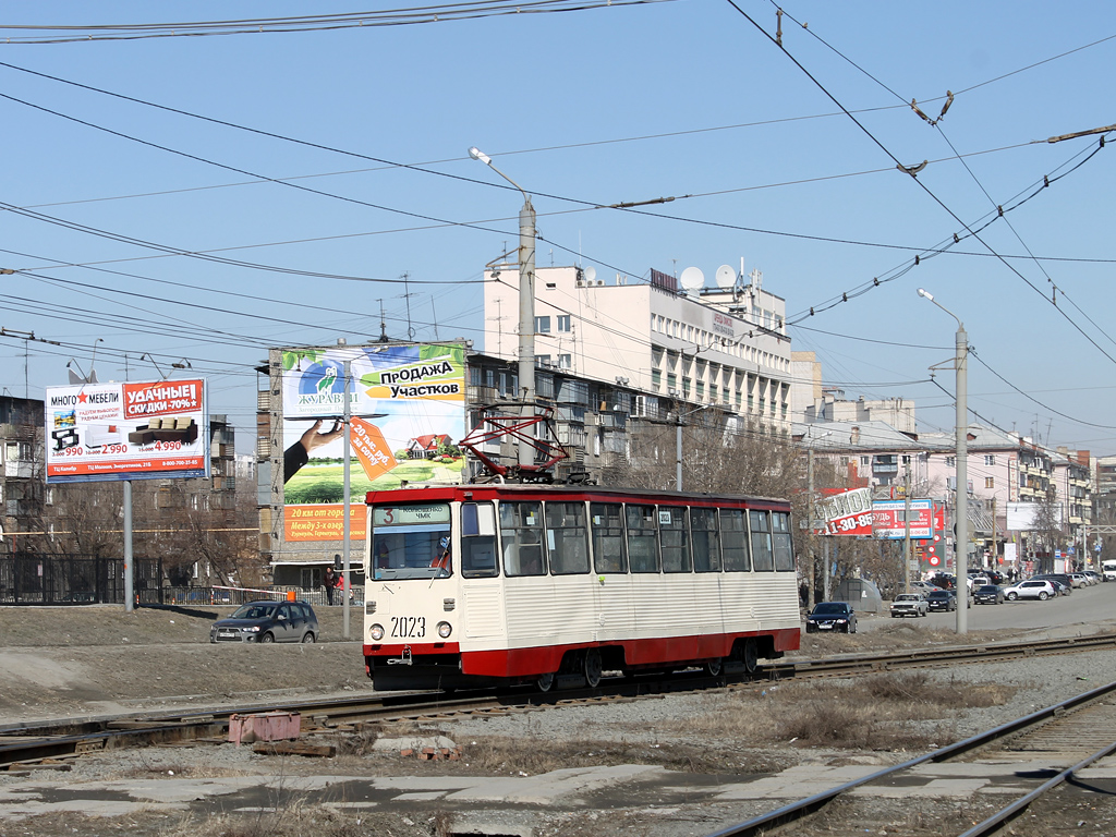 Челябинск, 71-605 (КТМ-5М3) № 2023