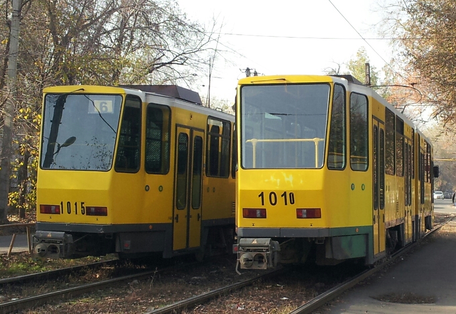 Алматы, Tatra KT4DtM № 1015; Алматы, Tatra KT4DtM № 1011