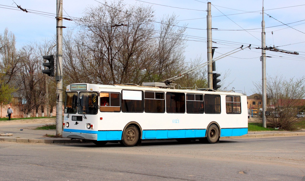 Волгоград, ЗиУ-682Г-016 (012) № 6023