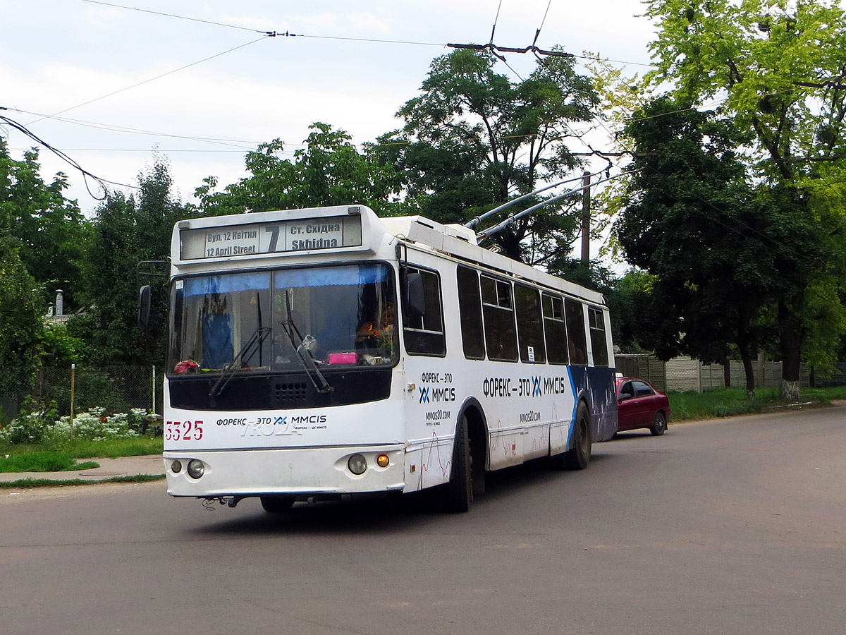 Harkov, ZiU-682G-016.02 Nr. 3325