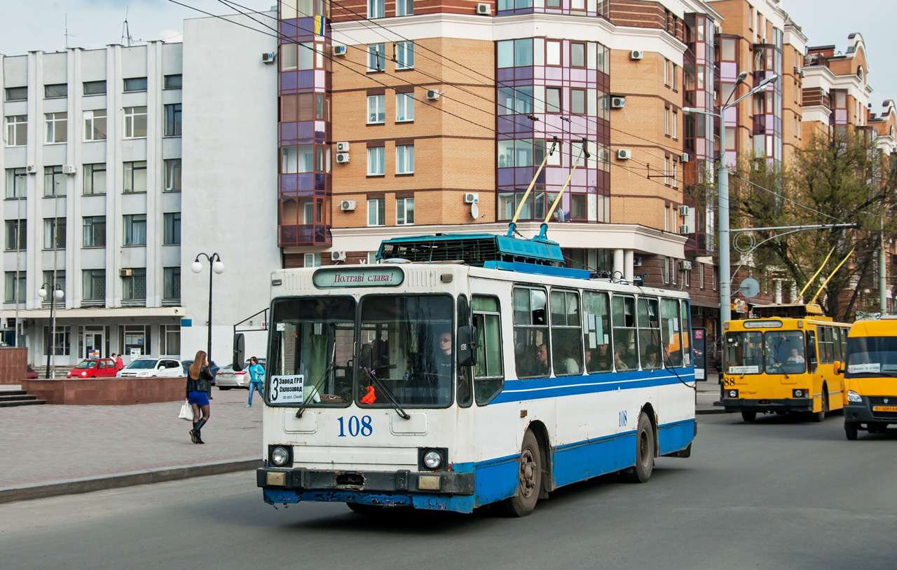 Полтава, ЮМЗ Т2 № 108