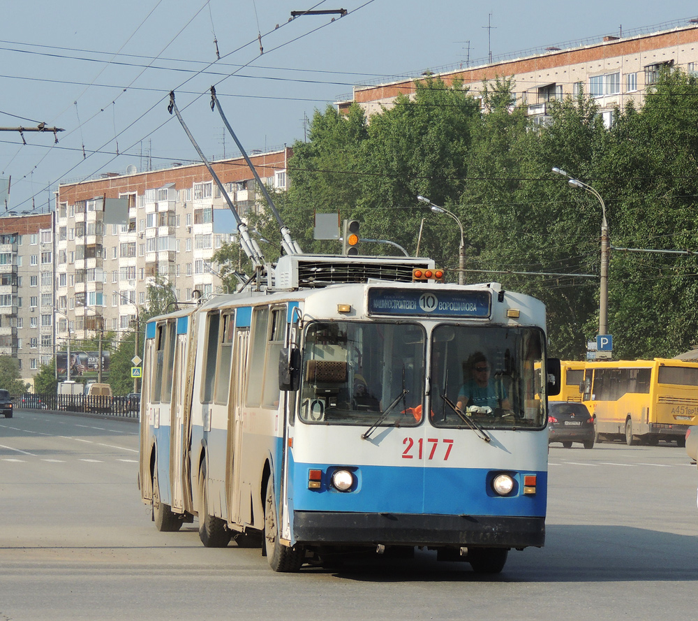 Ижевск, ЗиУ-683В01 № 2177
