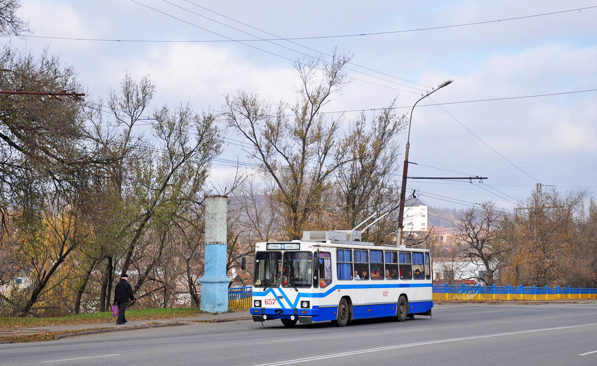 Кривой Рог, ЮМЗ Т2 мод. 7 № 657