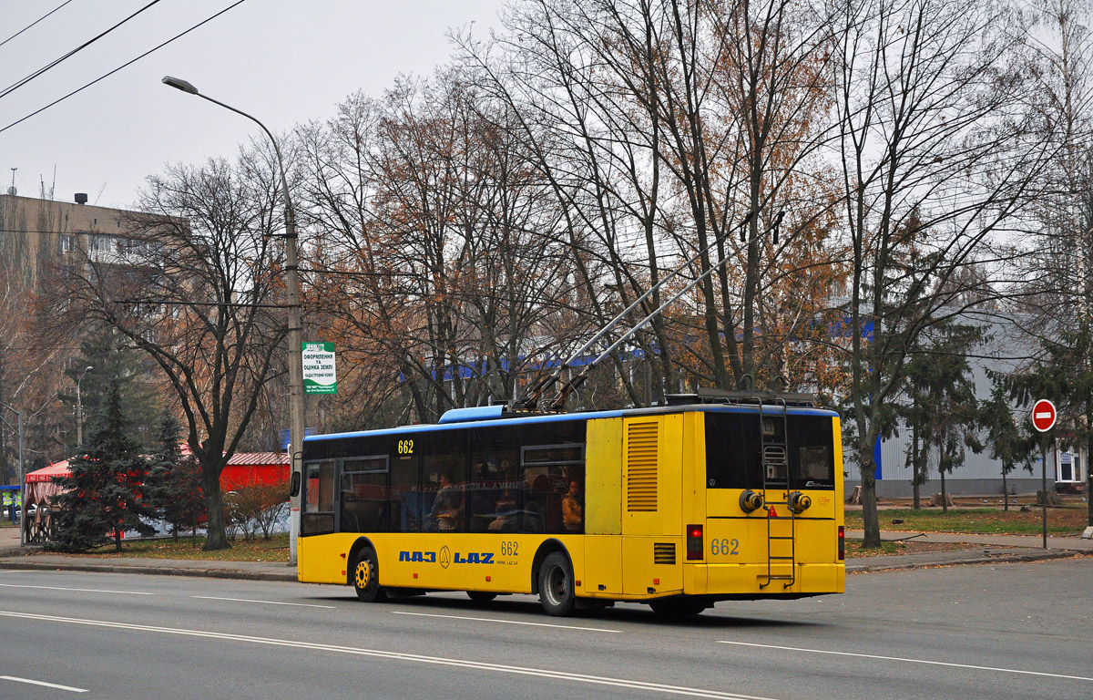 Krzywy Róg, LAZ E183D1 Nr 662