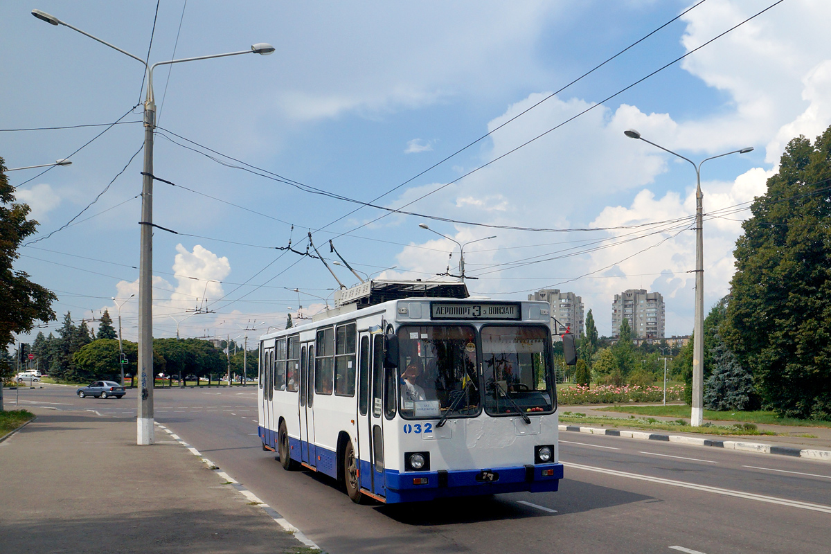 Сумы, ЮМЗ Т2 № 032