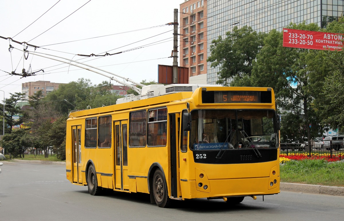 Vlagyivosztok, ZiU-682G-016.02 — 252