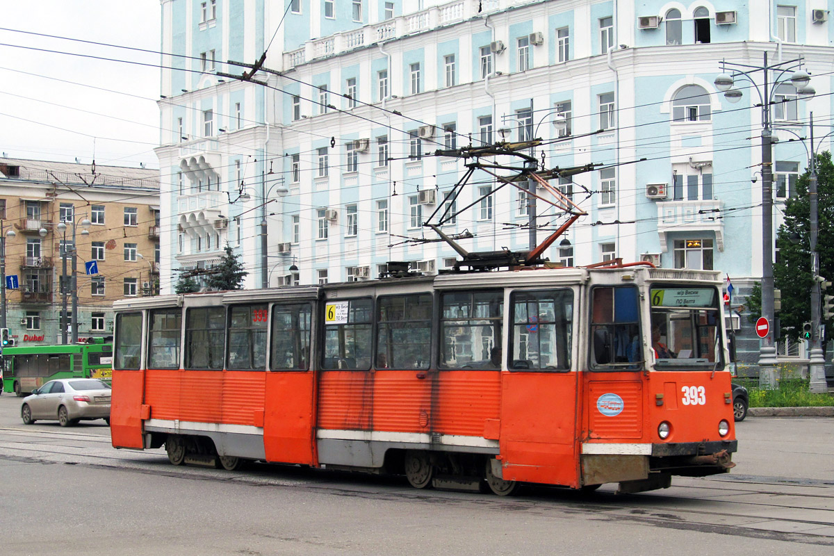 Perm, 71-605 (KTM-5M3) # 393