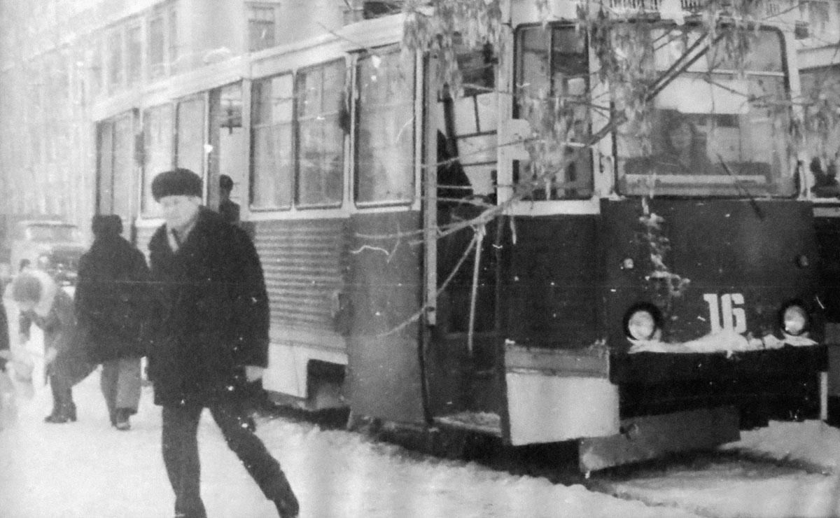 Öskemen, 71-605 (KTM-5M3) № 16; Öskemen — Old photos