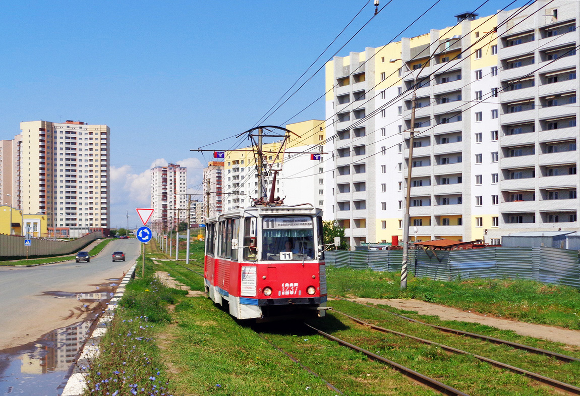 Саратов, 71-605 (КТМ-5М3) № 1237