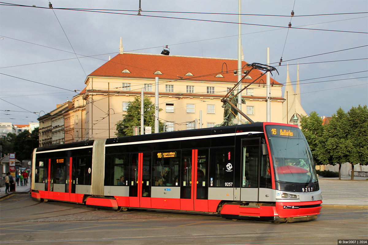 Прага, Škoda 15T3 ForCity Alfa Praha № 9257