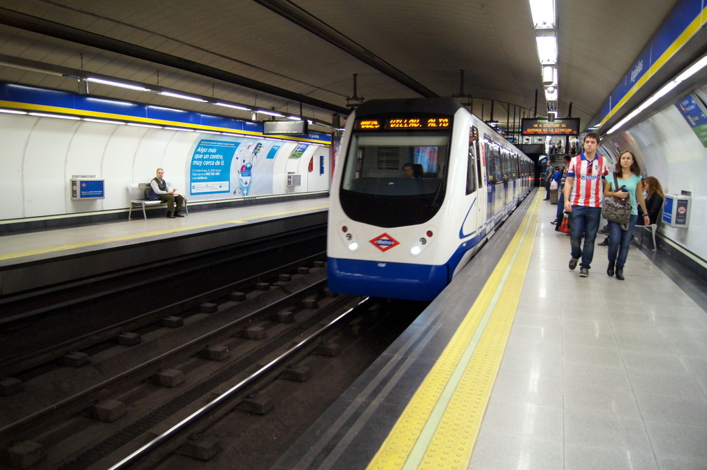 Мадрид, CAF Madrid Serie 3000 MT № M-3073