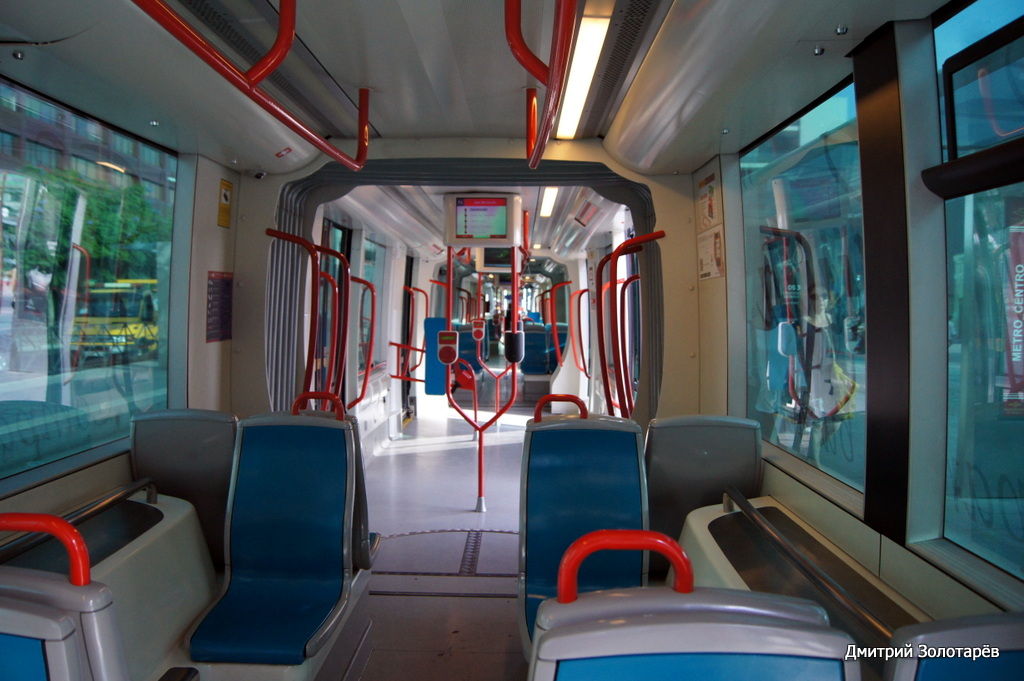 Sevilla, CAF Urbos 3 № 301