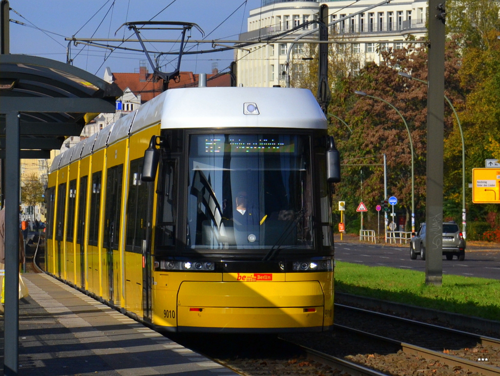 Берлин, Bombardier Flexity Berlin (GT8-08ZR/F8Z) № 9010