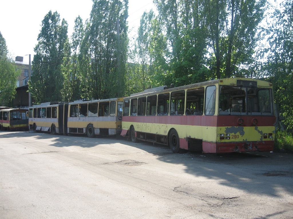 Киев, Škoda 15Tr03/6 № 477; Киев, Škoda 14Tr02 № 290