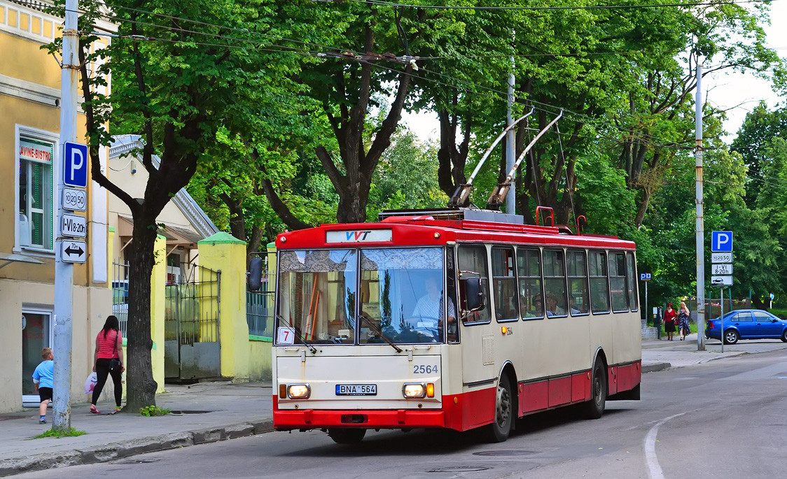 Вильнюс, Škoda 14Tr11/6 № 2564
