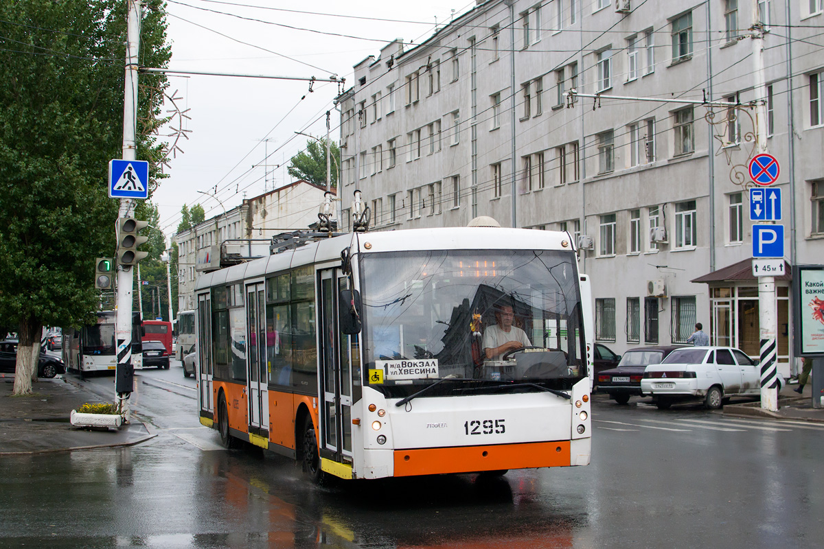 Саратов, Тролза-5265.00 «Мегаполис» № 1295