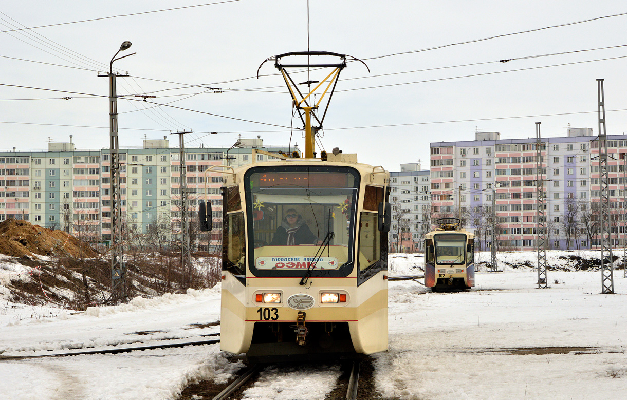 Старый Оскол, 71-619КТ № 103; Старый Оскол, 71-619КТ № 102; Старый Оскол — Трамвайная сеть