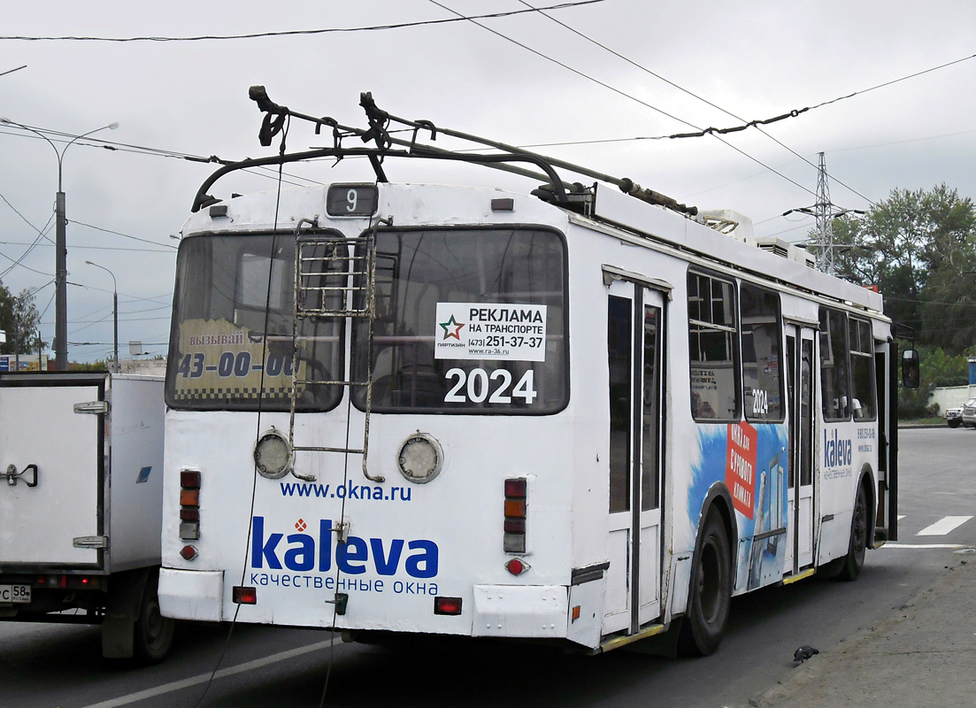 Пенза, ЗиУ-682Г-016.02 № 2024