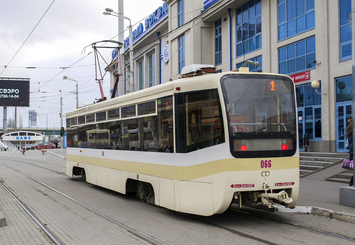 Ростов-на-Дону, 71-619КУ № 066