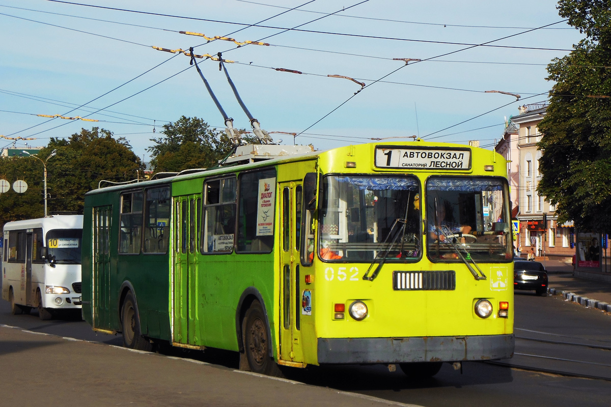 奧廖爾, ZiU-682G-016  [Г0М] # 052