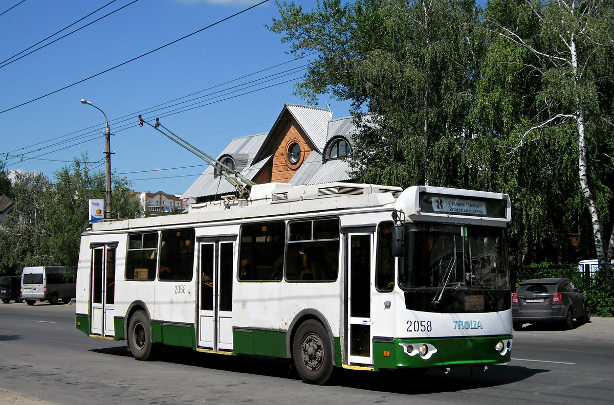 Пенза, ЗиУ-682Г-016.02 № 2058