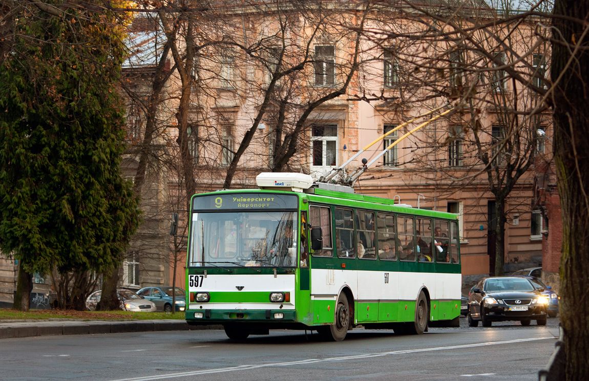 Львов, Škoda 14TrM № 597