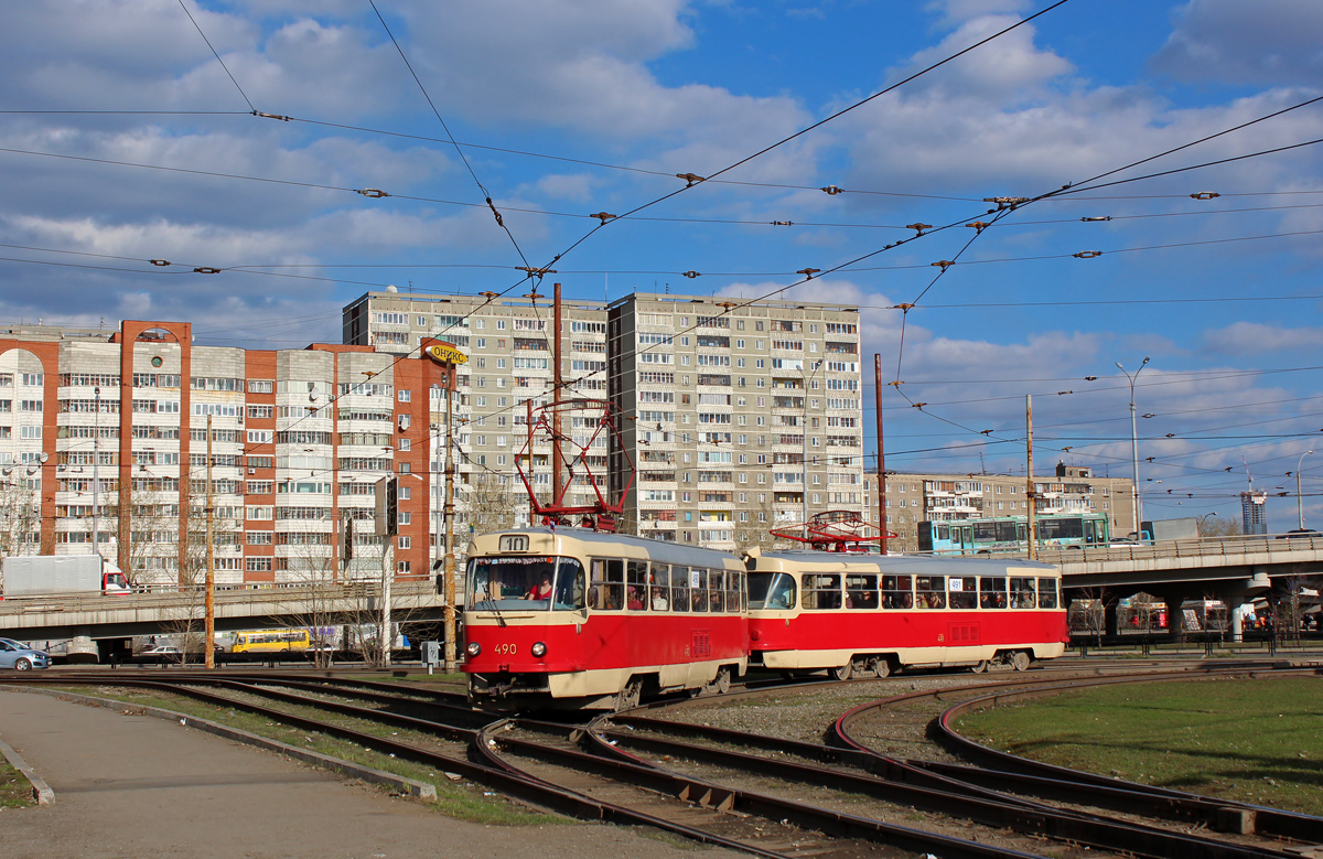 Jekaterynburg, Tatra T3SU (2-door) Nr 490