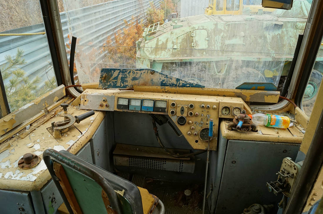 Владивосток, 71-132 (ЛМ-93) № 319; Владивосток — Военно-патриотический клуб "Техника XX века в Приморском крае". Музей А. М. Козицкого.