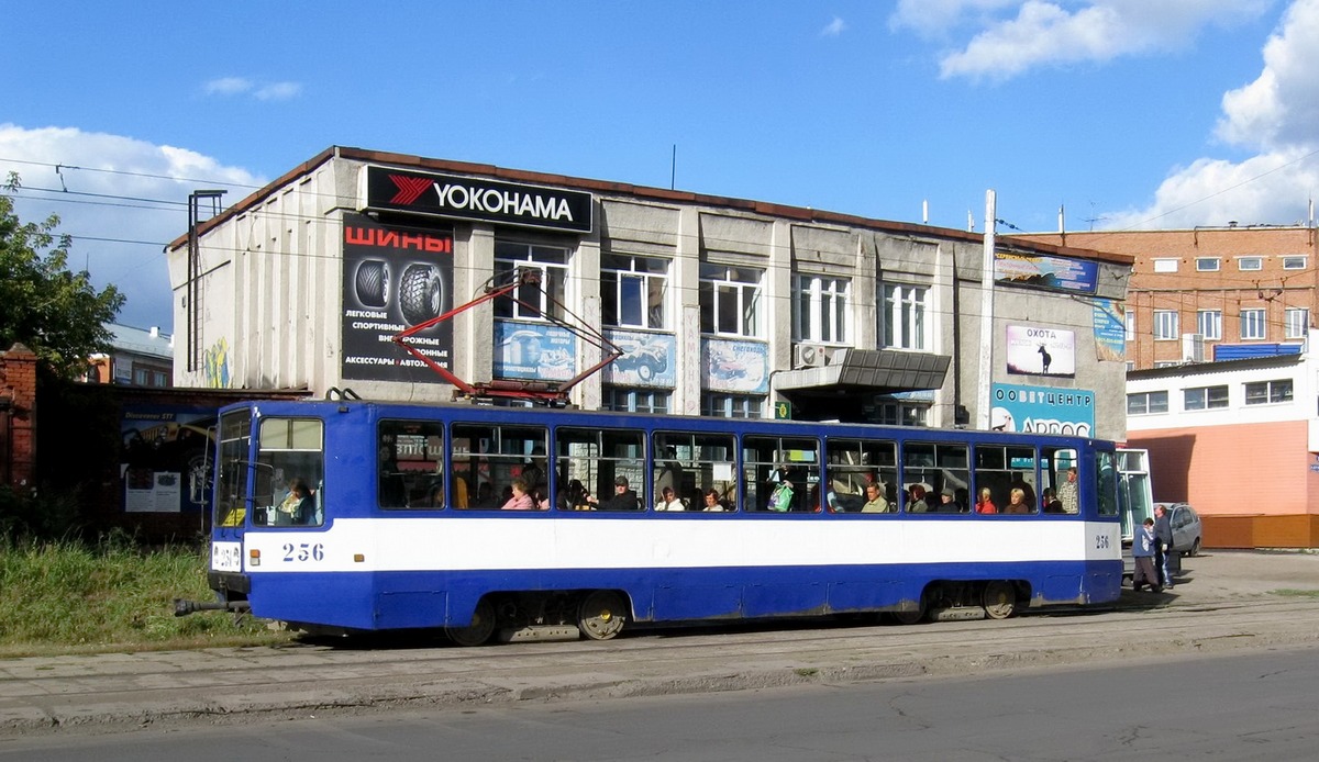 Новокузнецк, 71-608К № 256