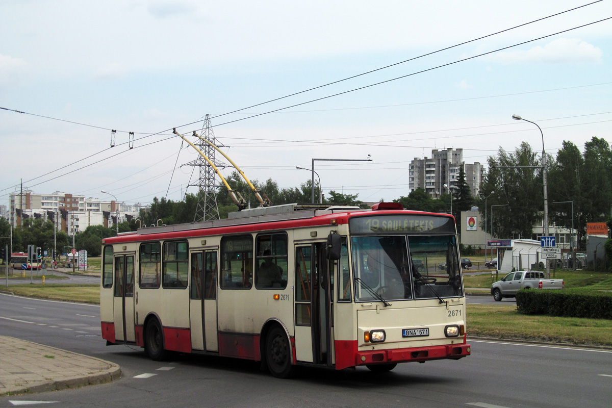Вильнюс, Škoda 14Tr17/6M № 2671