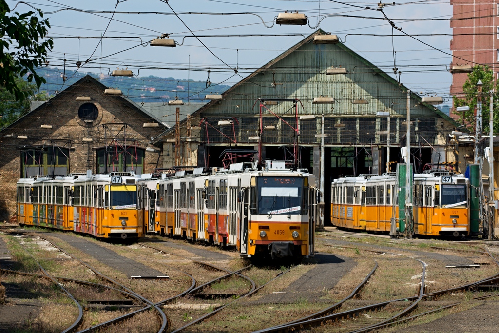 Budapeštas, Ganz CSMG2 nr. 1431; Budapeštas, Tatra T5C5 nr. 4059; Budapeštas, Ganz CSMG2 nr. 1307; Budapeštas — Tram depots