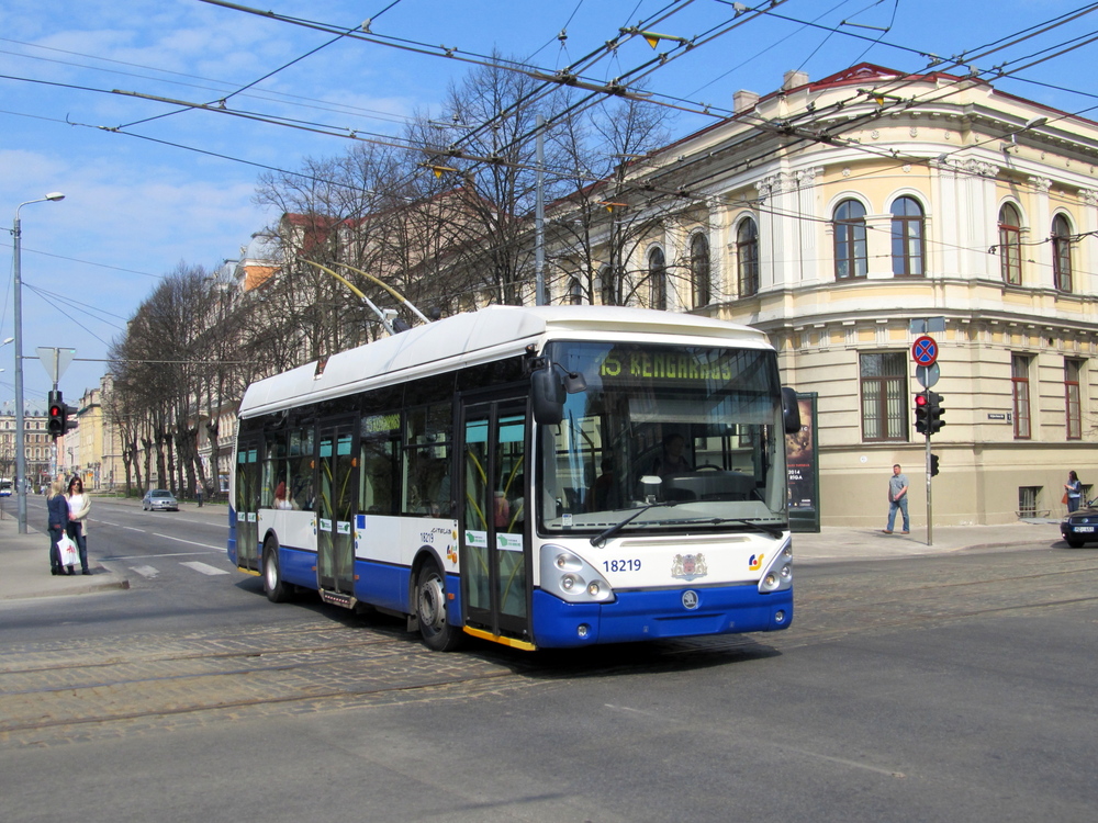 Рига, Škoda 24Tr Irisbus Citelis № 18219