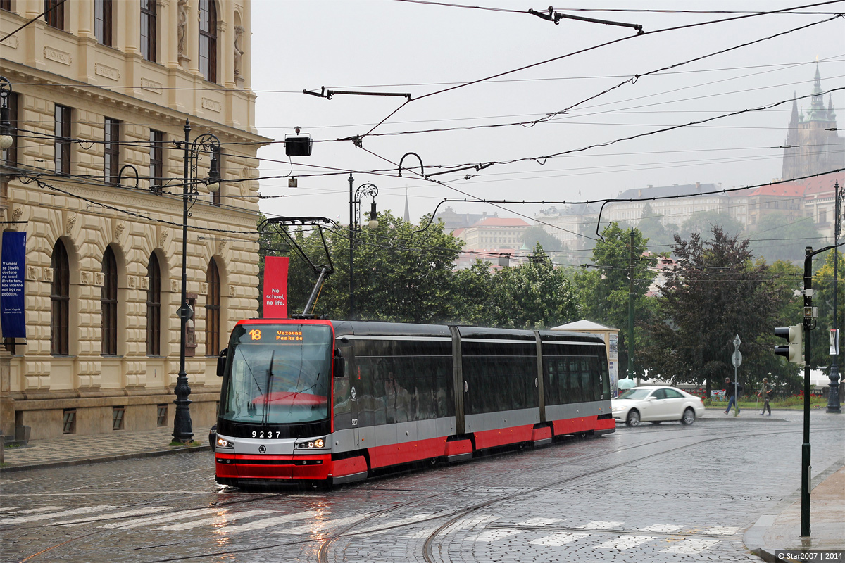 Прага, Škoda 15T3 ForCity Alfa Praha № 9237