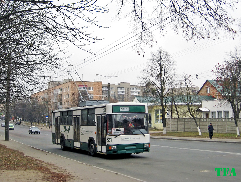 Luck, MPK/Jelcz 120MT — 221