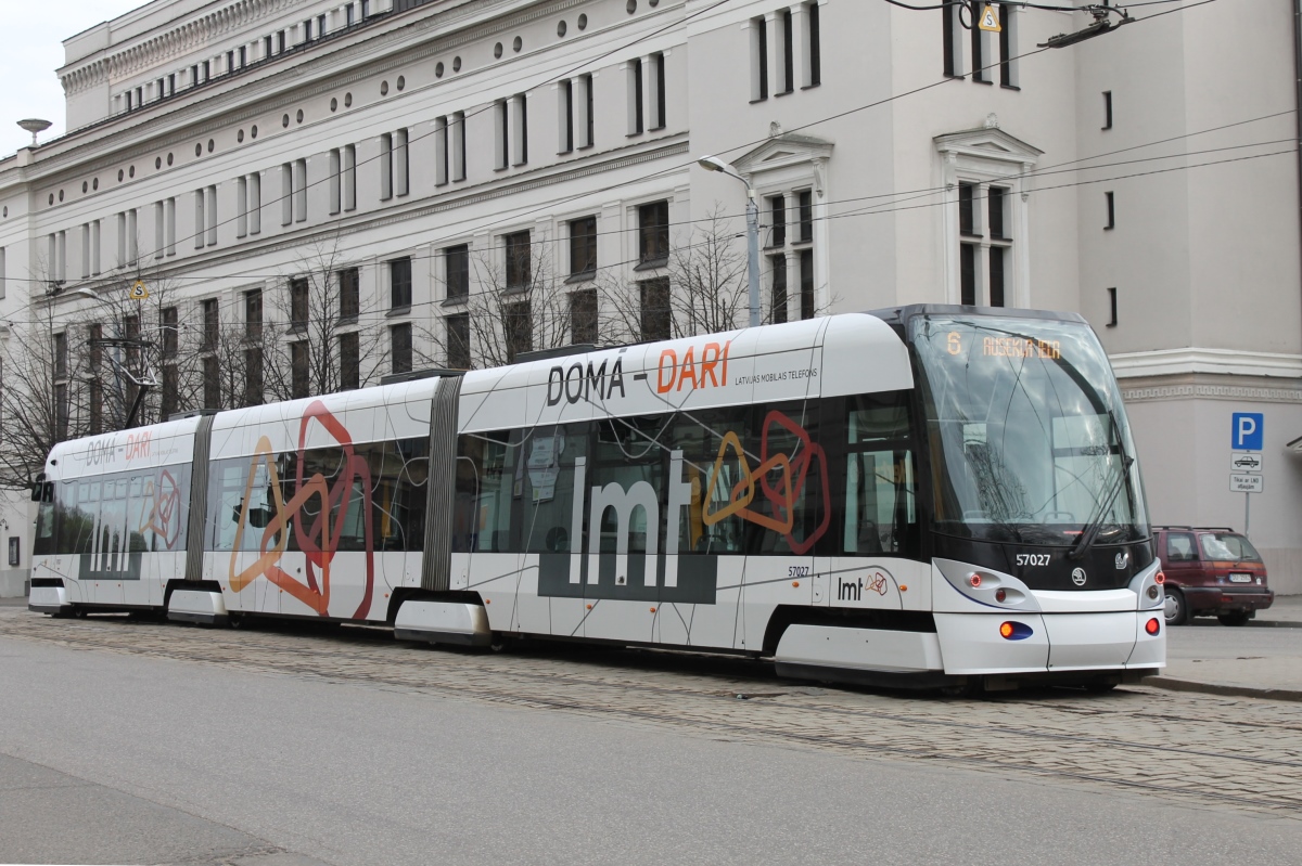 Рига, Škoda 15T ForCity Alfa Riga № 57027