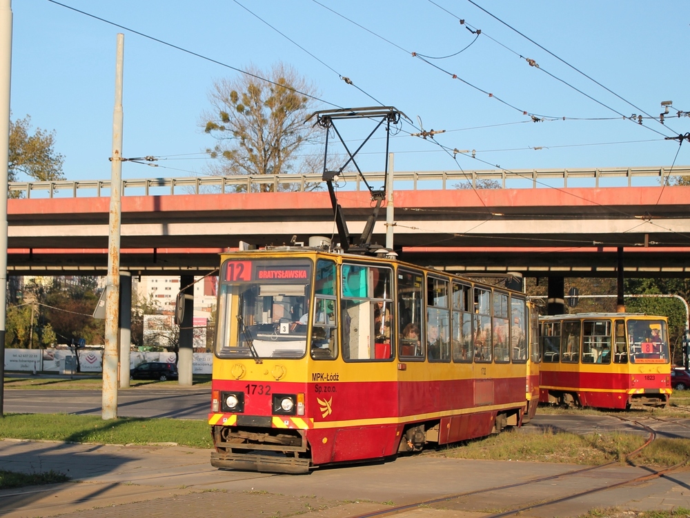 Лодзь, Konstal 805Na № 1732; Лодзь, Konstal 805Na № 1823
