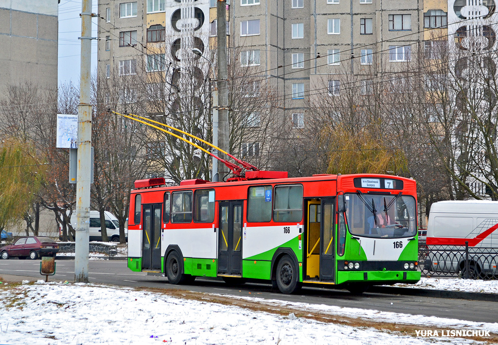 Ровно, Jelcz/KPNA PR110T № 166
