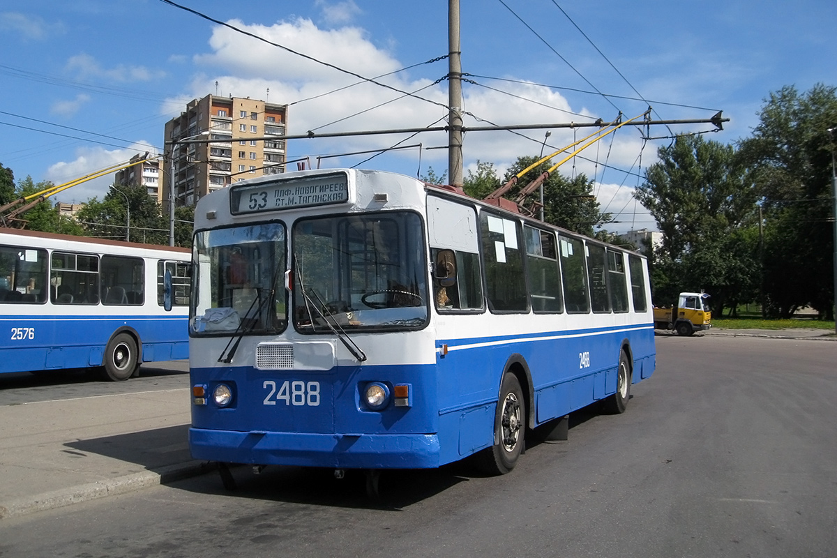 Moskva, ZiU-682G [G00] č. 2488