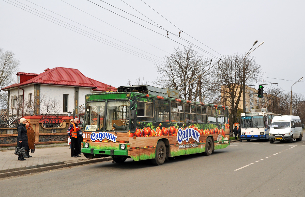 Кривой Рог, ЮМЗ Т1Р (Т2П) № 011