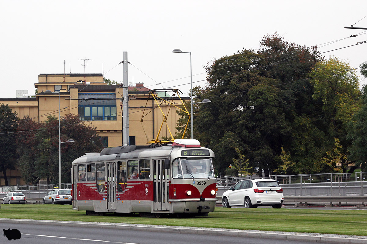 Прага, Tatra T3R.PLF № 8259