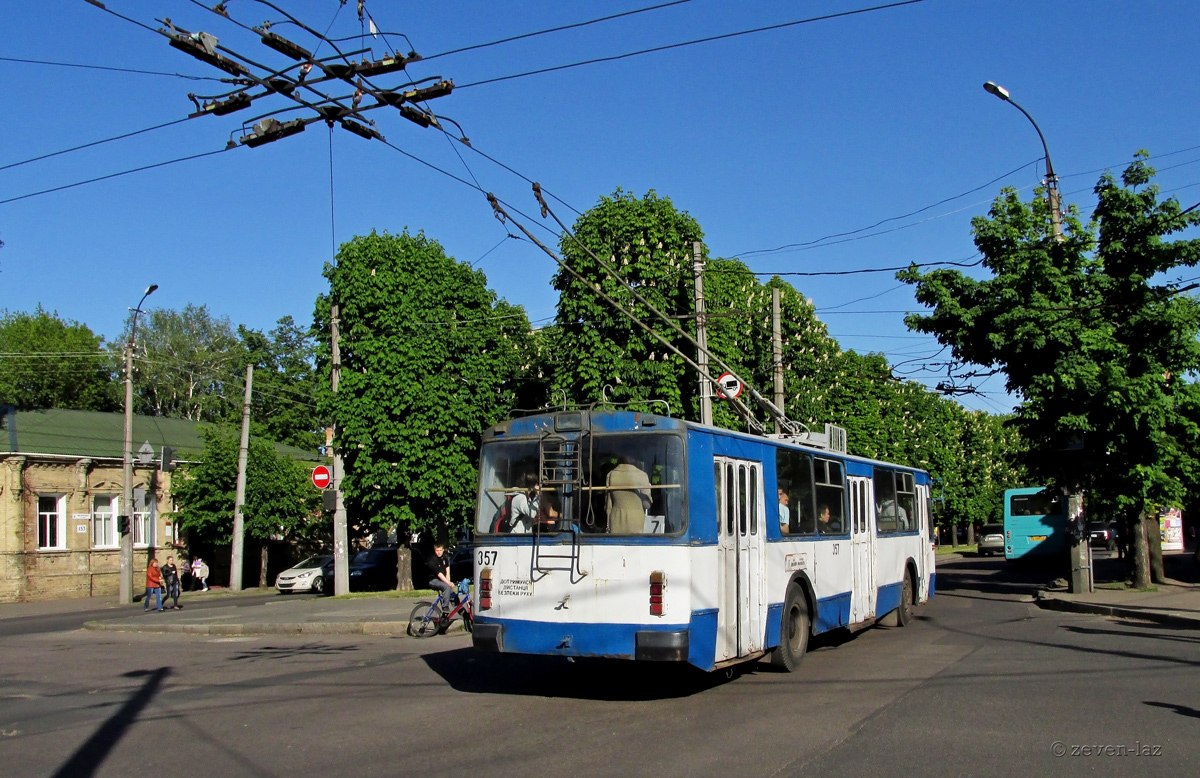Черкассы, ЗиУ-682Г [Г00] № 357