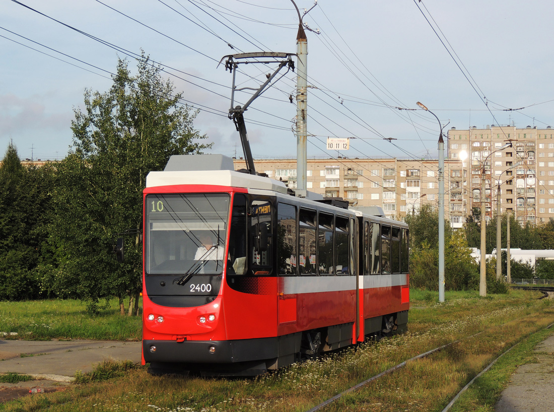 Iževska, Tatra KT4DM № 2400