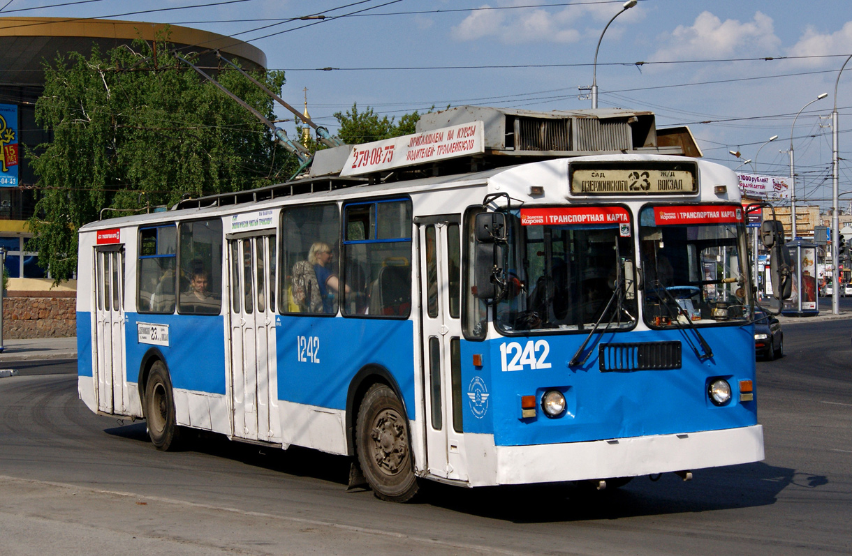 Новосибирск, СТ-682Г № 1242