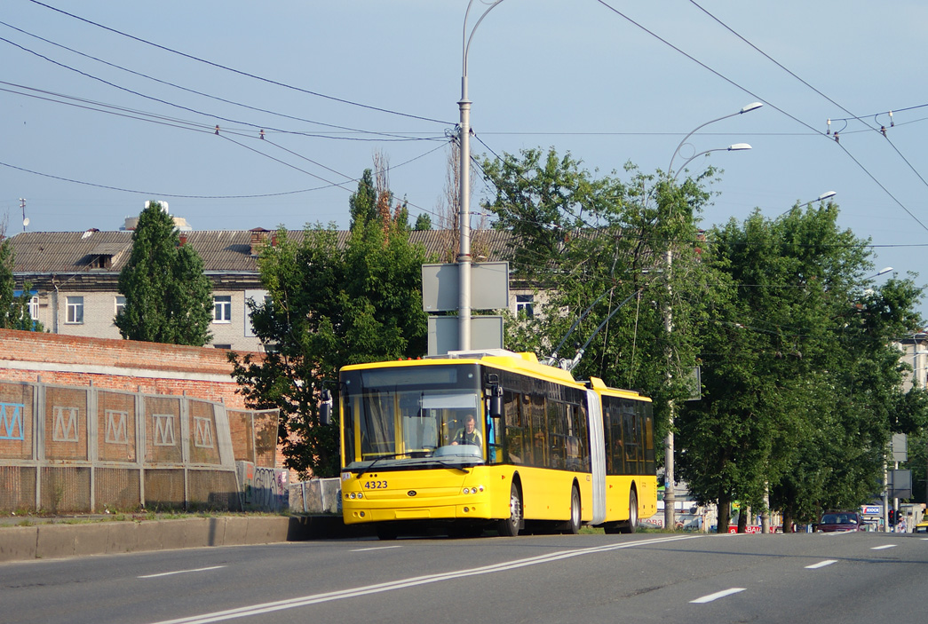 Киев, Богдан Т90110 № 4323