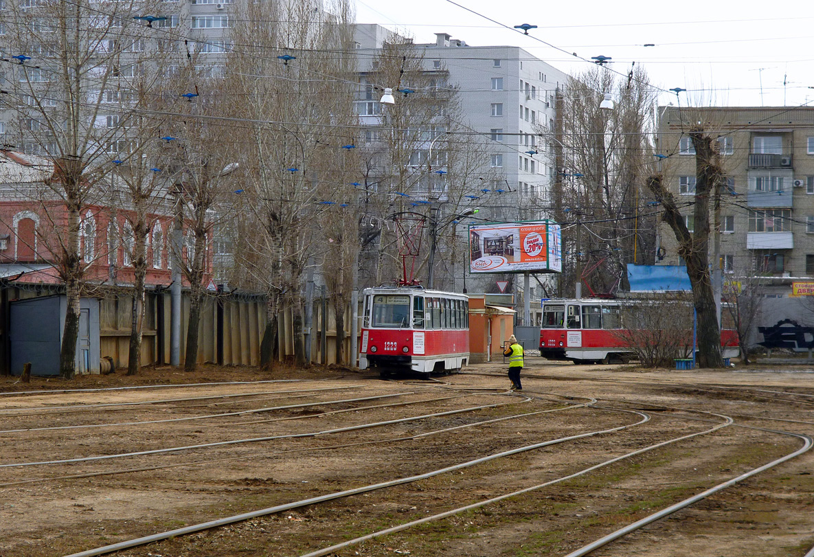 Саратов, 71-605 (КТМ-5М3) № 1223